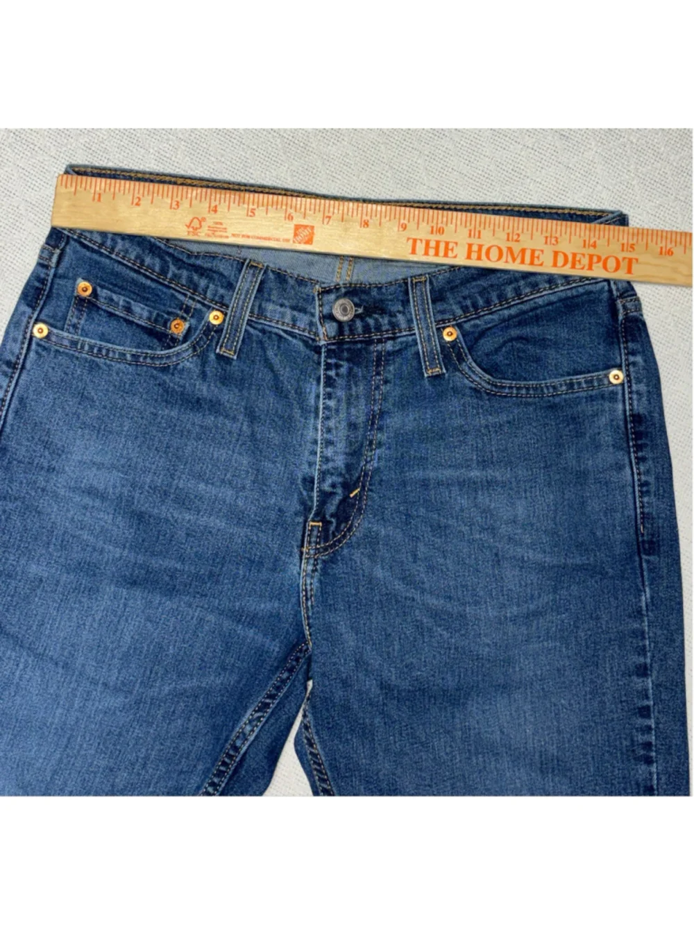 Levi's 511 Slim Fit Jeans Mens 30x30 Medium Wash Denim Stretch EUC Everyday Prep